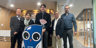 Group photo showing Ho-Jin Park, Young-Ae Chun, David Wagstyl, Fumihiko Kimura and René Wöstmann at the ISO WG13 meeting in Seoul.